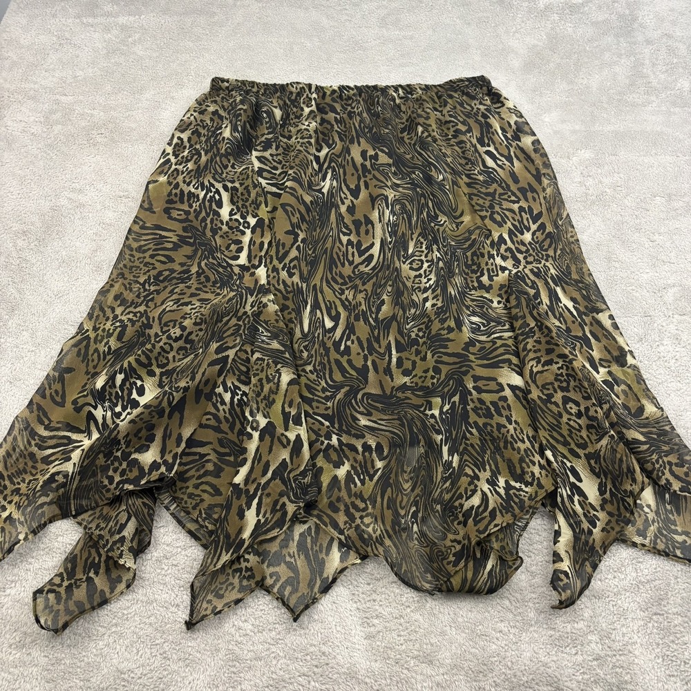 Olive & Black Asymmetrical Animal-Print Handkerchief Hem Skirt